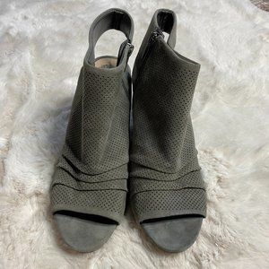 NEW -Vince Camuto Grey Kentvi Boots/Booties - 10